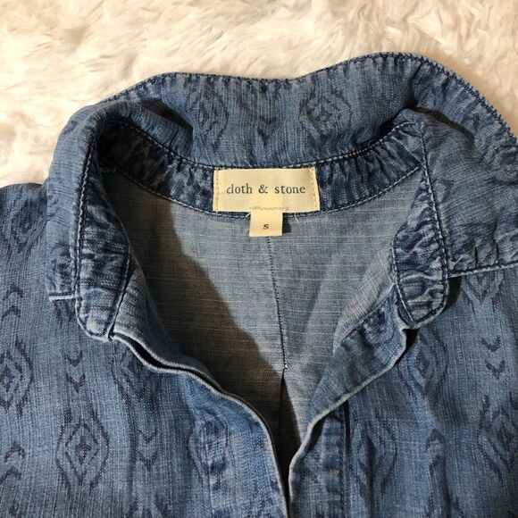 ANTHRO CLOTH&STONE BUTTONDOWN CHAMBRAY AZTEC SZE S‎ - Picture 3 of 11